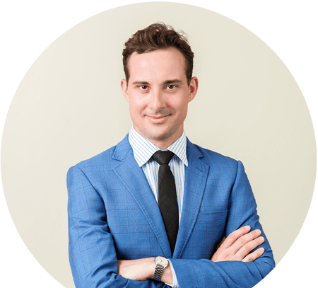 team-profile-circle-feature-image-robert-1 (1)-1